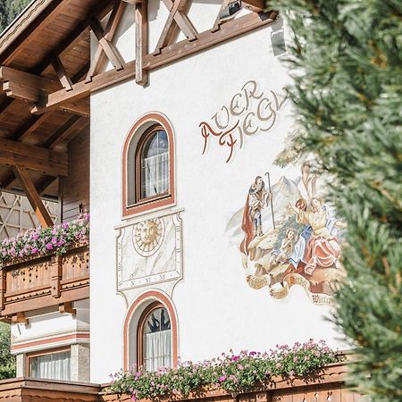 ゼルデン Auer-Fiegl Bed & Breakfast エクステリア 写真