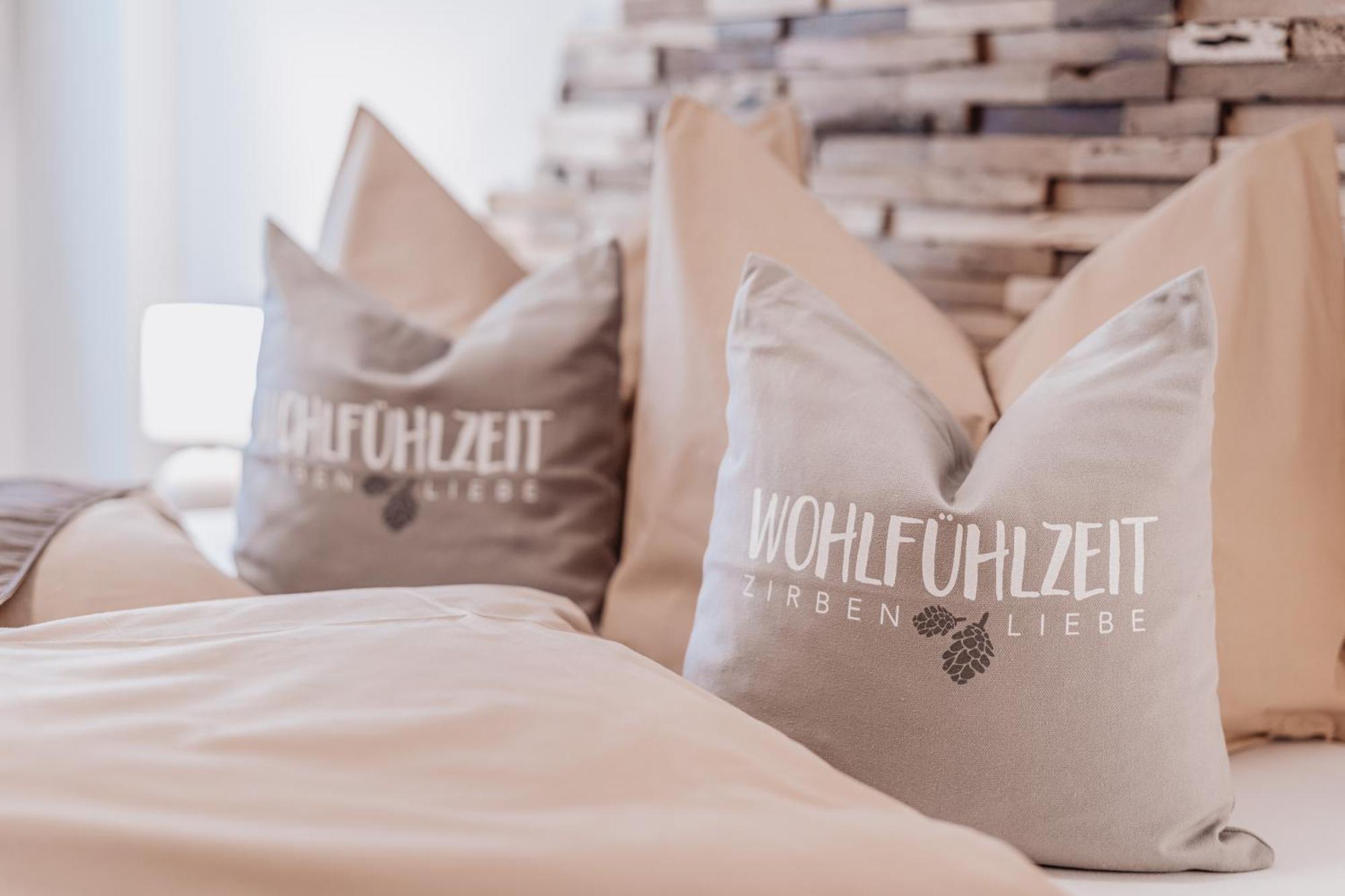 ゼルデン Auer-Fiegl Bed & Breakfast エクステリア 写真
