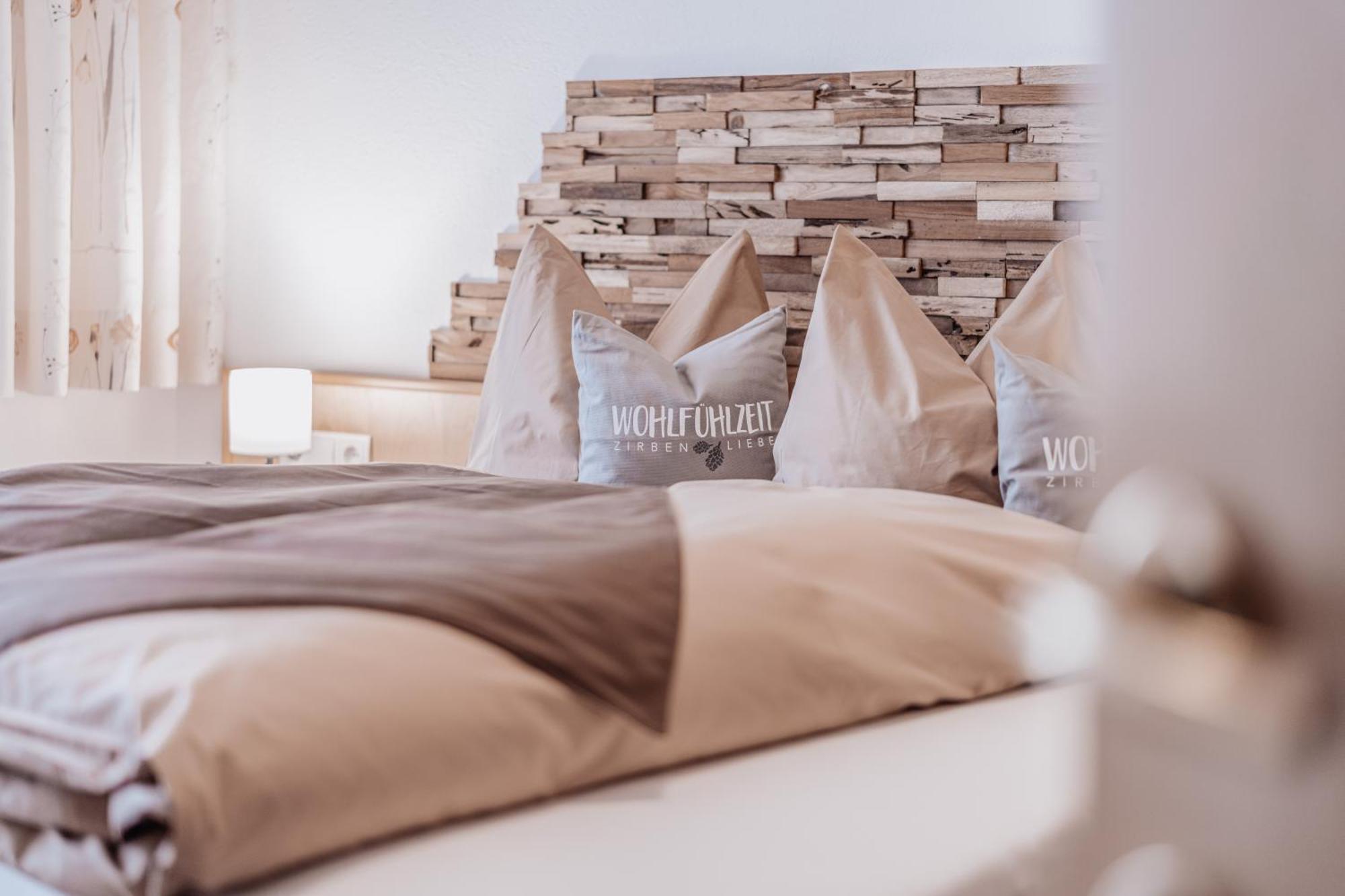 ゼルデン Auer-Fiegl Bed & Breakfast エクステリア 写真